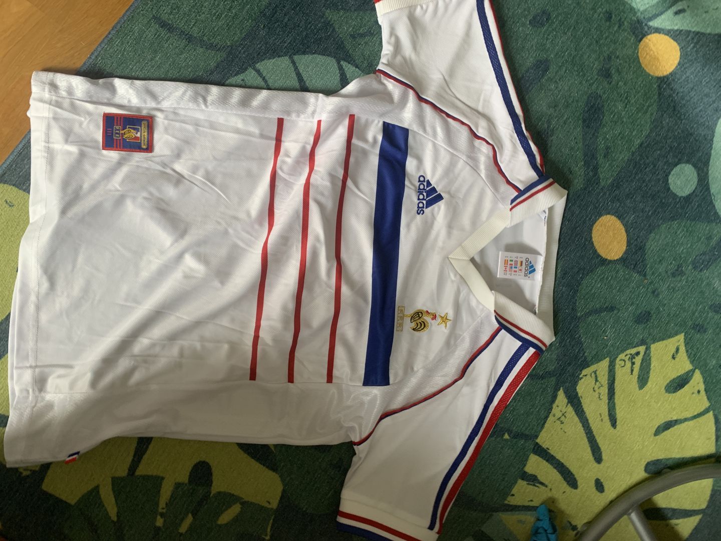 Retro 1998 France Away Soccer Jersey photo review